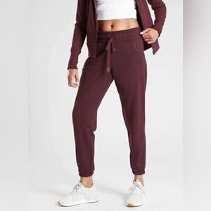 Athleta Bounce Back Jogger